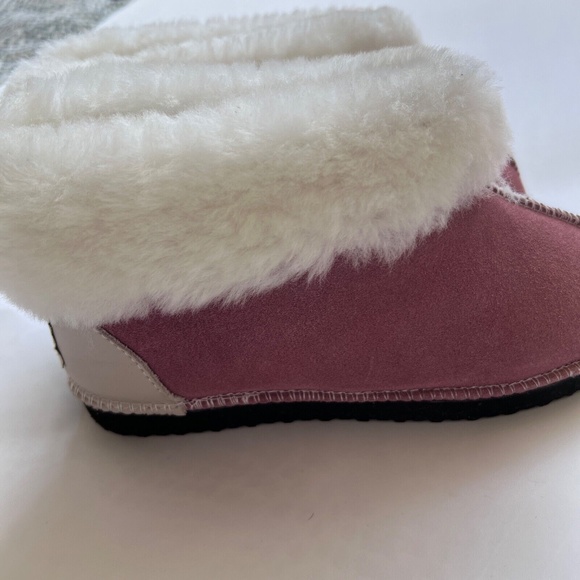 POSH  Slippers Size 6 Dusty Rose Pink Suede Lined in Sheepskin Fluffy Warm NWOT - Picture 4 of 8